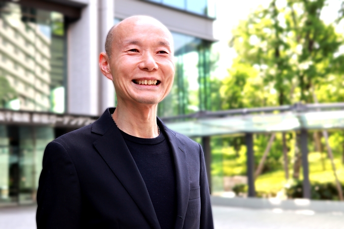 代表  青木 大輔