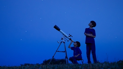 星空観察（イメージ）