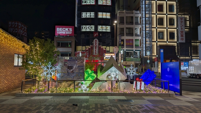 JR新小岩駅南口駅前広場（交通島）