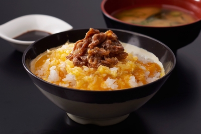 柿安名物 牛肉しぐれ煮 卵かけご飯 594円