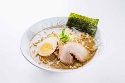醤油らーめん