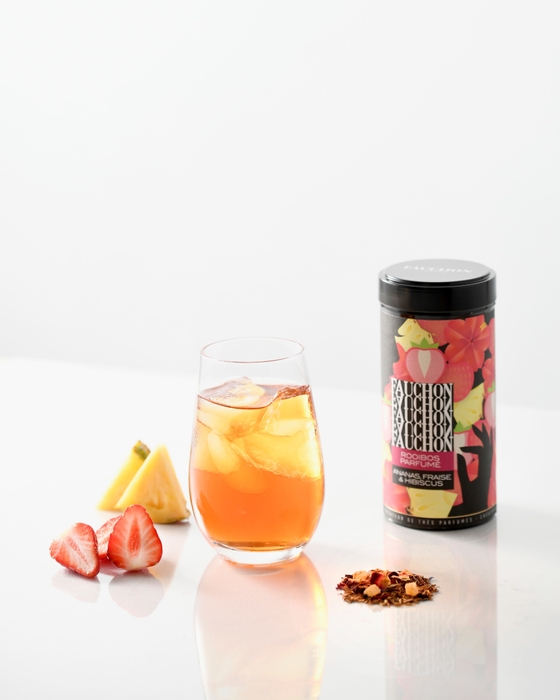 パイナップル&ストロベリー&ハイビスカス ティ イメージ