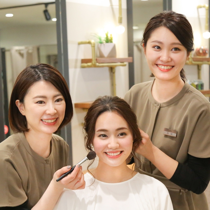 ヘアメイク施術