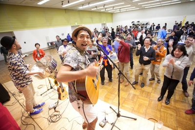 ライブは陽気で楽しくヤンバラ-宮城さん