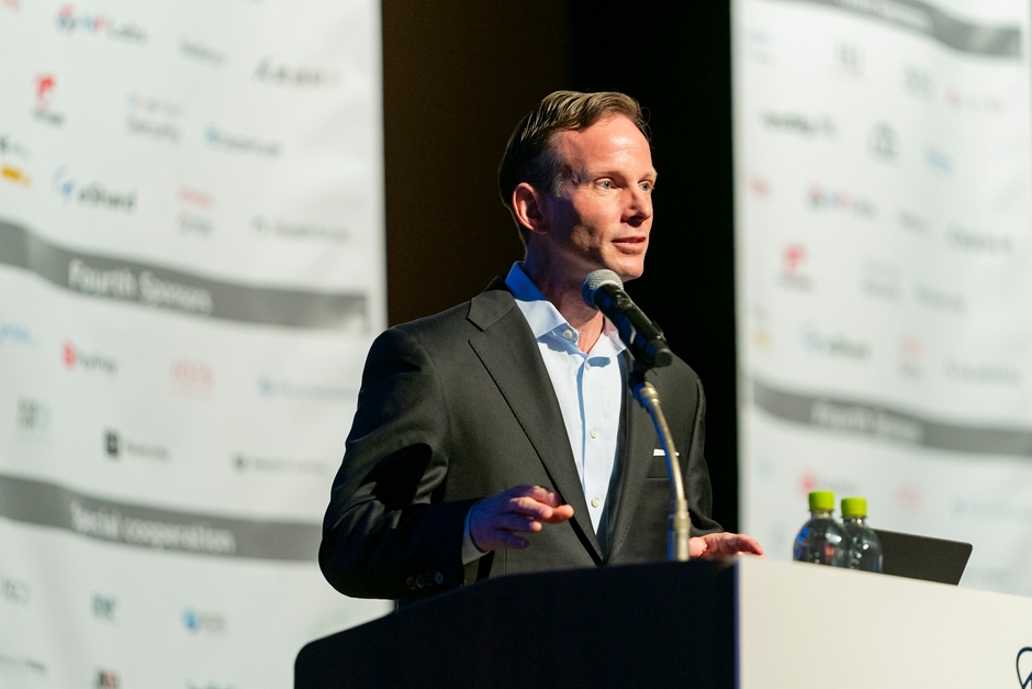 CODE BLUE 2025：デイビッド・ブラムリー氏による基調講演の様子