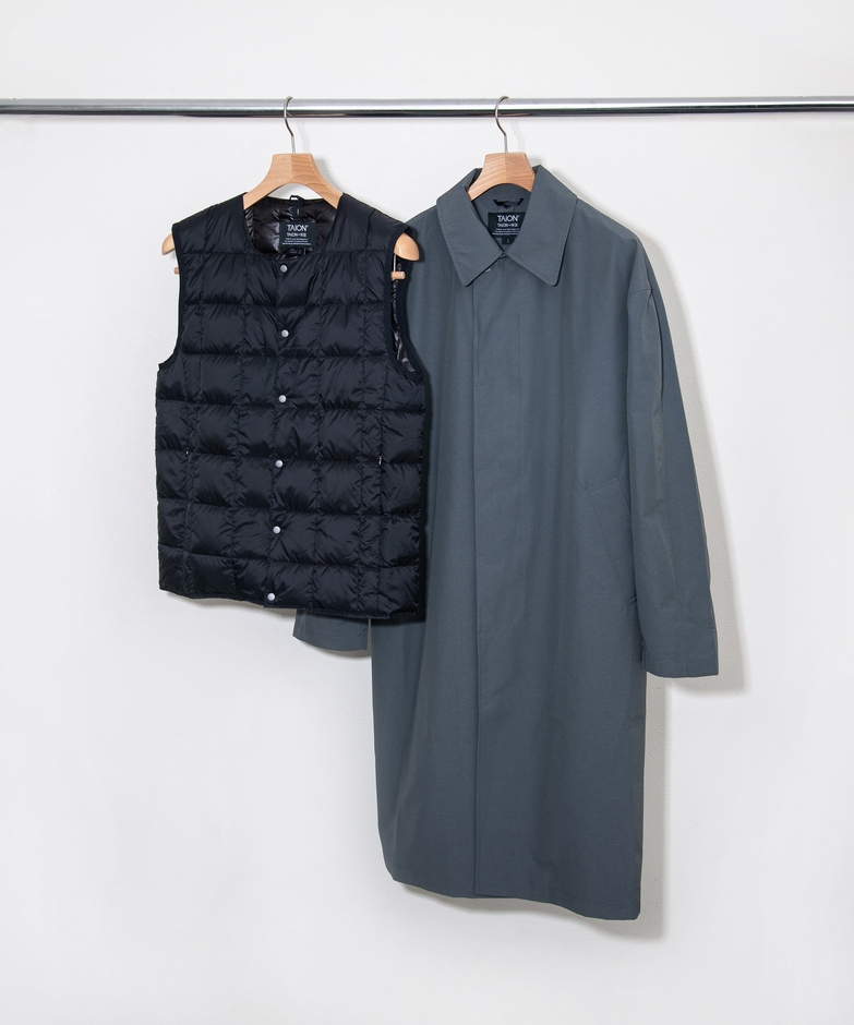 カラー展開:ネイビー、チャコールグレー、カーキ