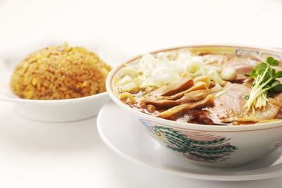 サバ醤油そば+半やきめし