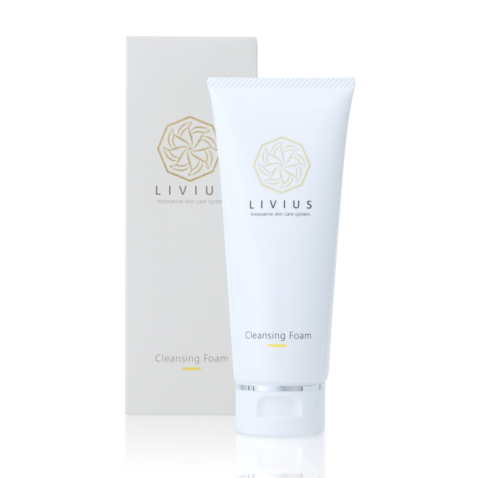LIVIUS 洗顔フォーム　100g 通常小売価格　5,500円(税込)