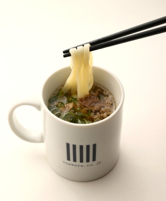 マグカップうどん・肉