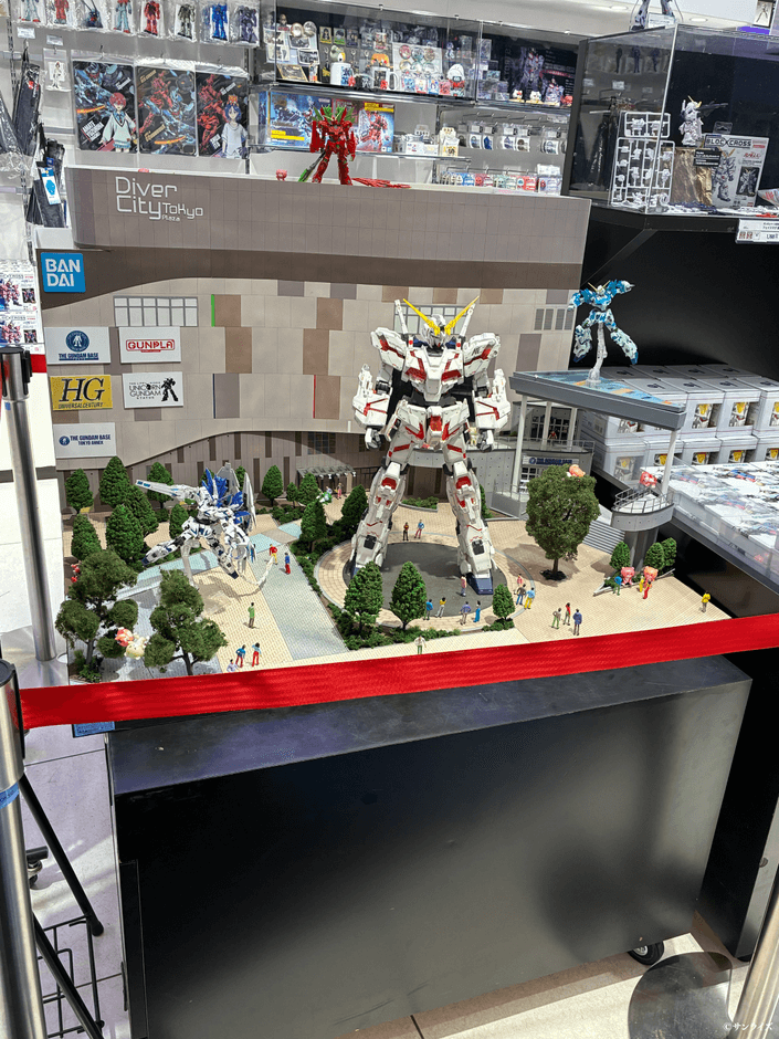 ガンダムベース東京アネックス店内展示2