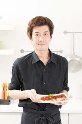 ＜新しい筋活様式は、食べて育てる！＞　 アスリートフードマイスター 今野 善久が、 コロナ禍の『筋肉ダウン』に悩む筋トレ民に捧ぐ！ 筋トレに食べるべき「ルチン」を使った筋力アップレシピ発表！