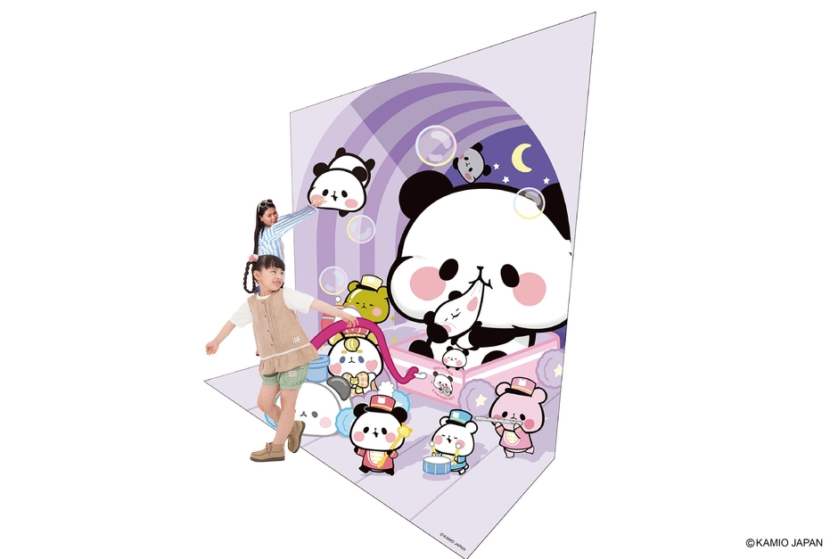 もちもちぱんだと一緒にパレード気分で写真を撮ろう