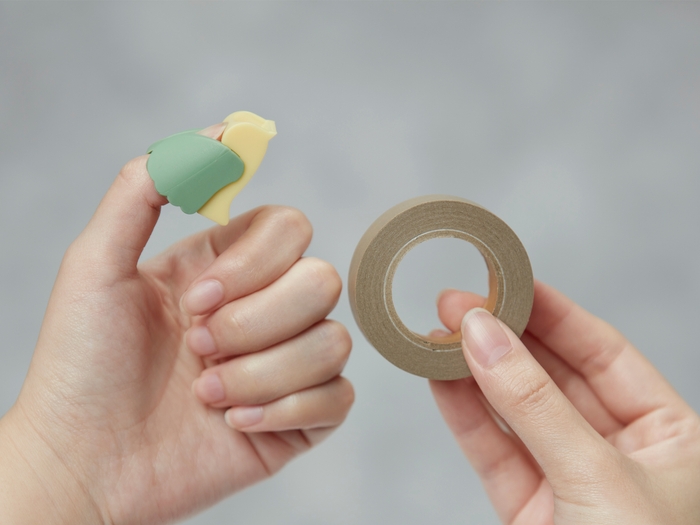 親指にはめて使います