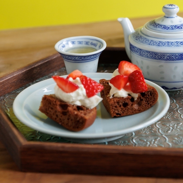 苺と濃厚麹クリームのカカオパンケーキ 440円(税込)
