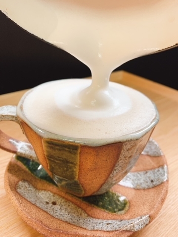 紅抹茶×ミルクの相性は絶妙