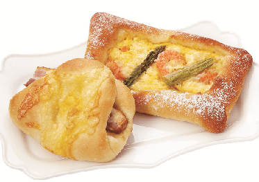 ドンク(ふわとろたまごと乾塩ベーコン)