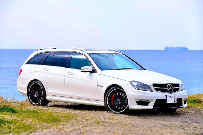 AMG C63(2)