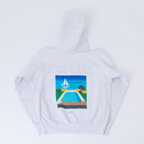 Hooded Sweatshirt ¥17,200 (+tax)