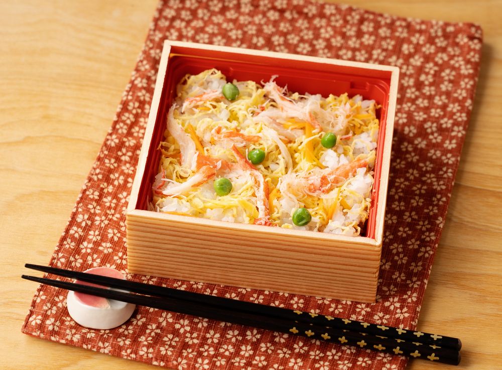 解禁！ 鳥取県境港の紅ずわいがにのちらし寿司を冷凍でお届け