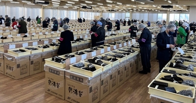 海苔入札会風景