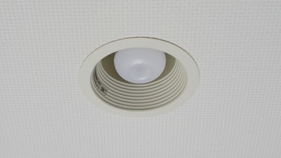 ダウンライト設置