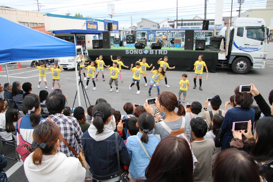 ステージ披露(キッズダンス)