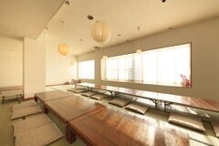 中宴会場
