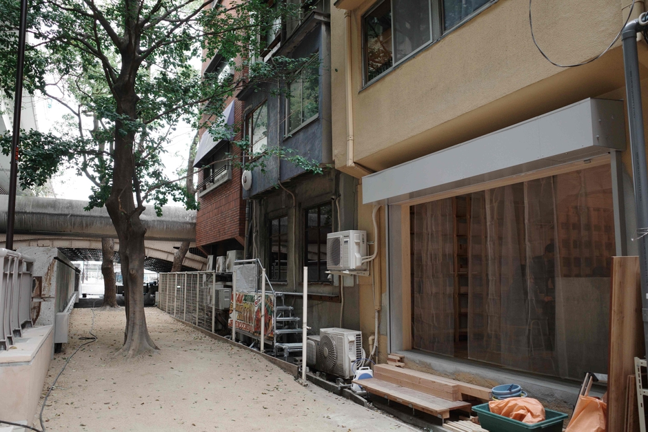 ホトリヲ前に整備された遊歩道