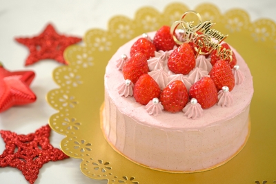 クリスマスいちごデコレーション　ピンククリーム　グルテンフリー