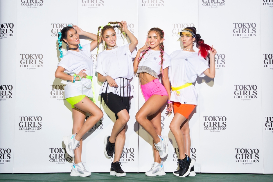 CYBERJAPAN DANCERS