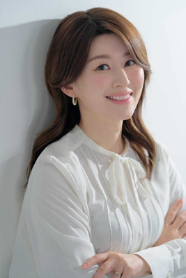 国井 美佐 氏