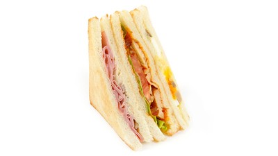 きのことチキンのクラブハウスサンド