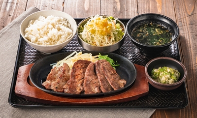 食べ応えのある厚切り牛タンを気軽に楽しめるサイズ