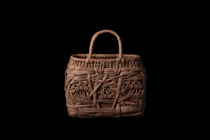 「100年籠」:時代を超える価値 3