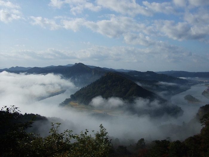 米代川