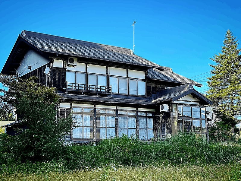 ▲旧今井邸(小栗山集落)—縁和の舞台となる空き家。