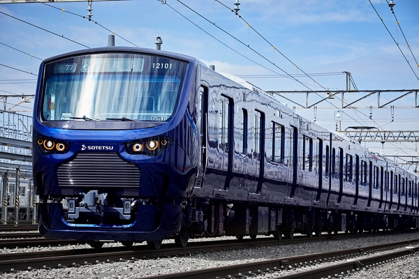 相鉄・ＪＲ直通線用車両として開発された１２０００系