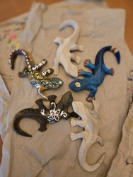 楽しみながら社会貢献〜ワークショップで孤児施設を応援〜鎌倉小町でバリ島の子どもたち展とバリ島アート体験