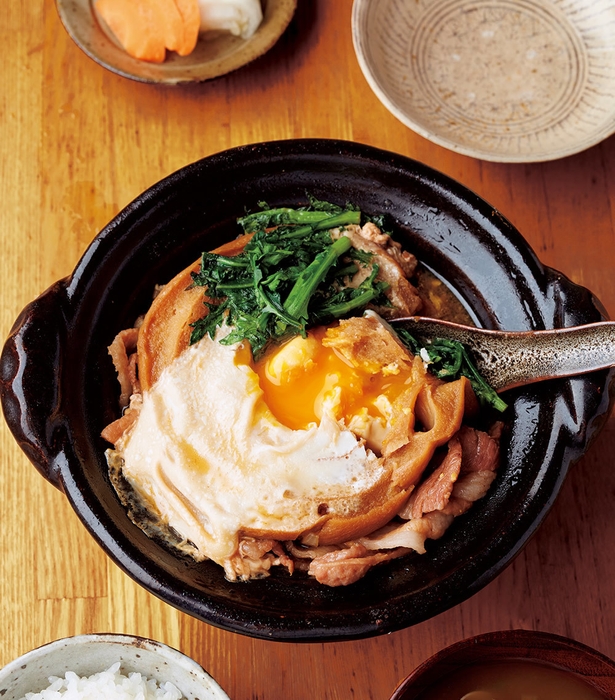 先代から受け継ぐ冬の定番メニュー「肉豆腐」