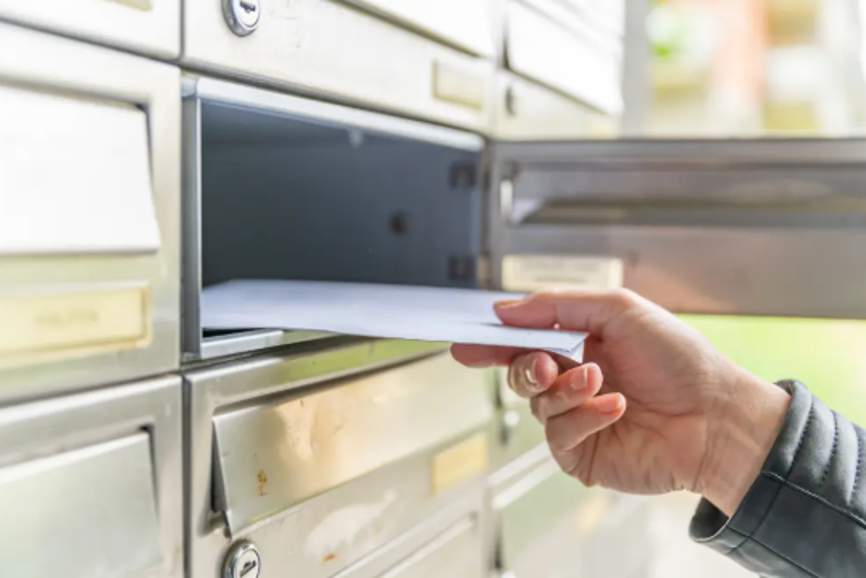 内容証明が不在で戻ってきたら効力はどうなる?到達扱いになるか徹底解説