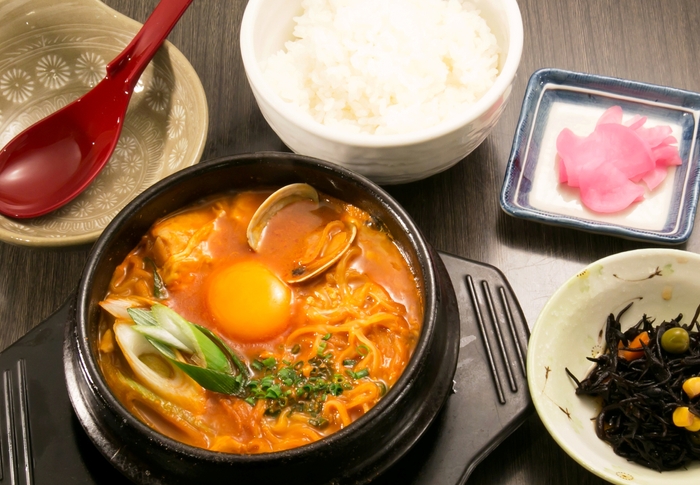 スンドゥブラーメン定食