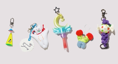 清澄白河のThe Bee's Knees Galleryに 日常に寄り添う“小さなアート”が集結！ 国内外の作家による展示販売会《ラッkeychain展4(TM)》を開催