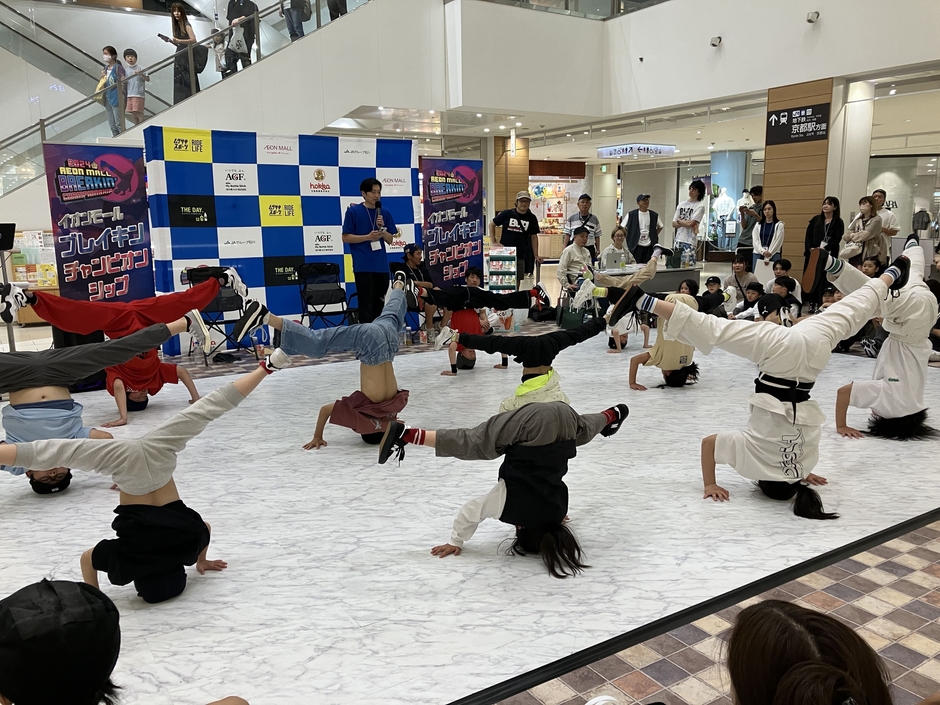 イオンモールブレイキン大会風景(2)