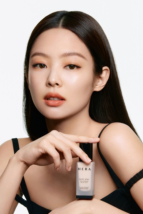 HERAイメージモデルBLACKPINKジェニ 2