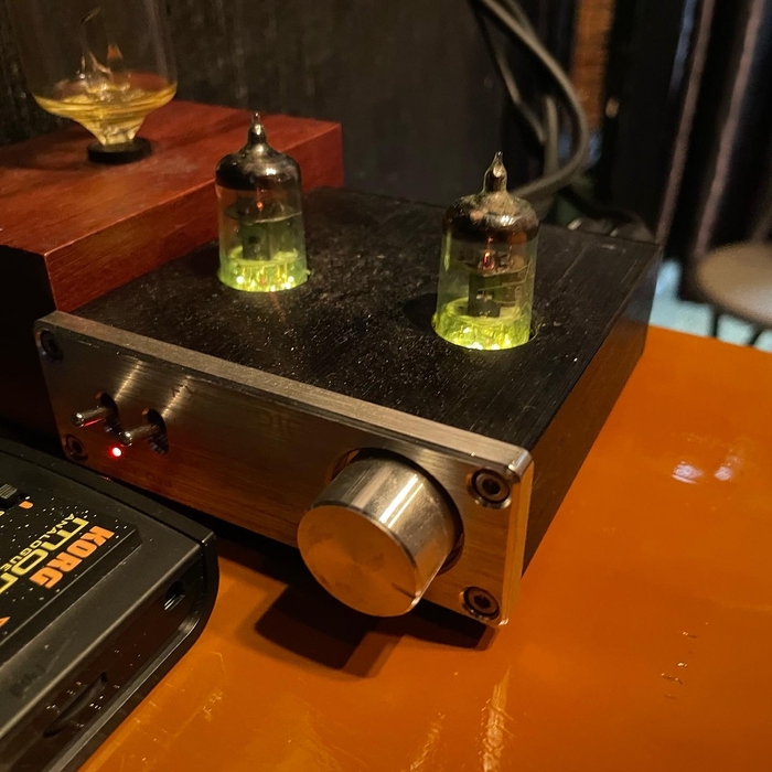 真空管アンプも持ち込み間借り