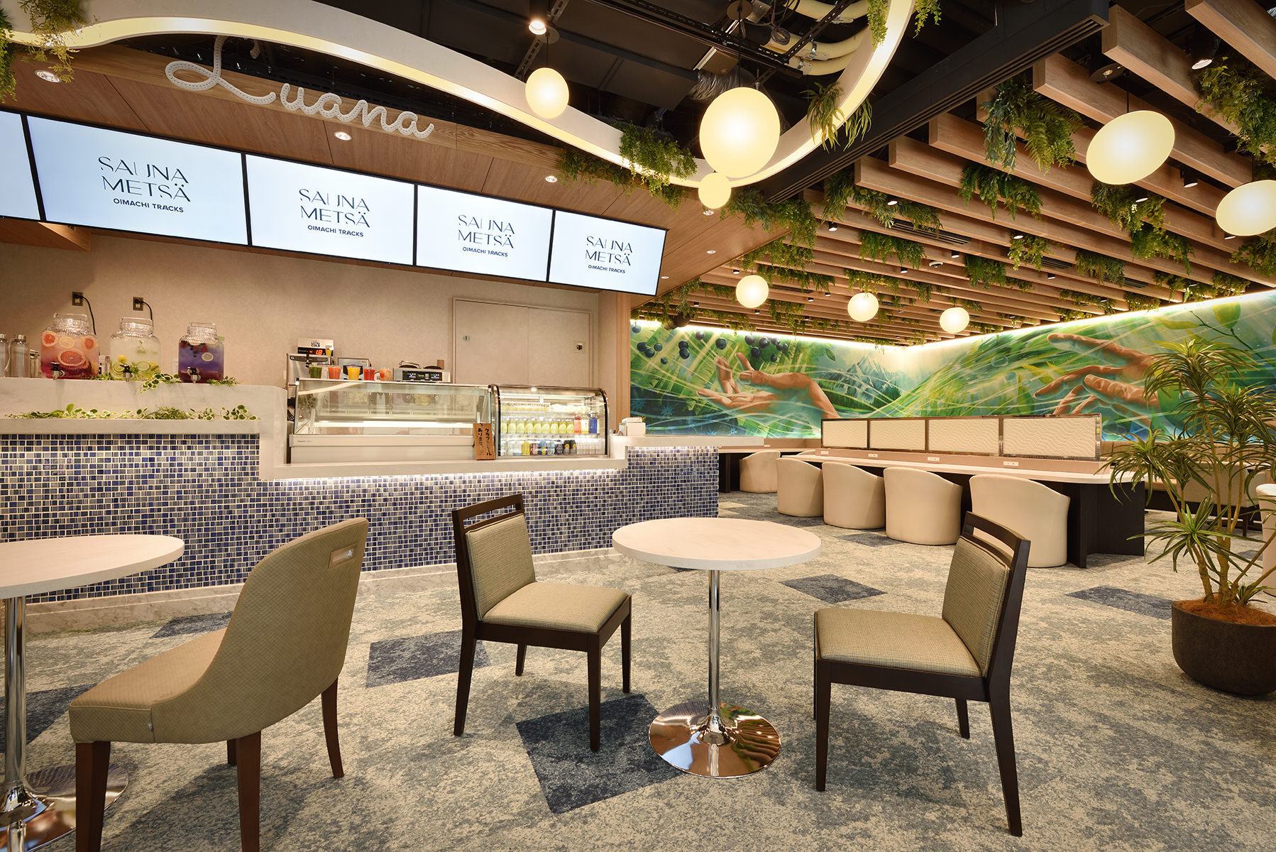 カフェ&ラウンジ「WELL + CRAFT」