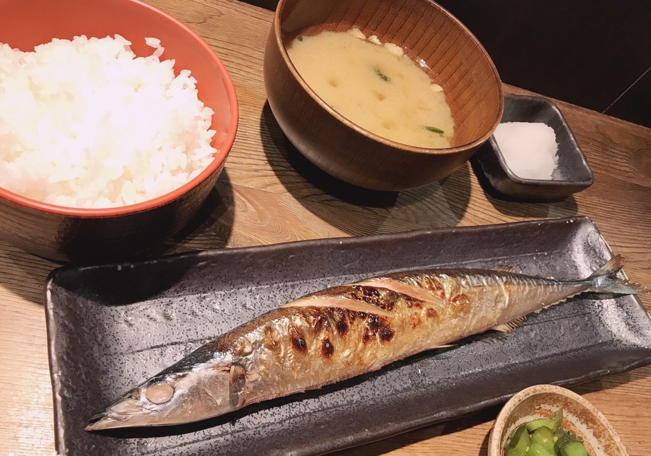 さんま塩焼き