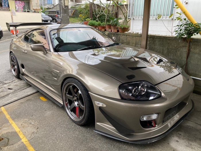 アリーナ展示：TOYOTAスープラ