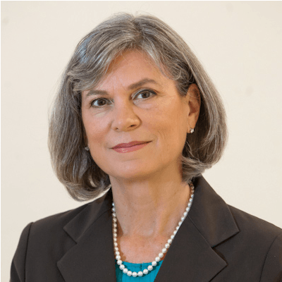 プログラムアドバイザー:Cristina G. Banks, PhD