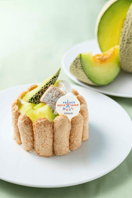 「Patisserie ICHIRIN」の「完熟メロンのシャルロット」